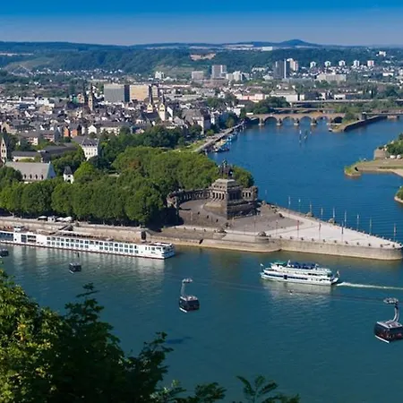 Apartamento In Am Rhein